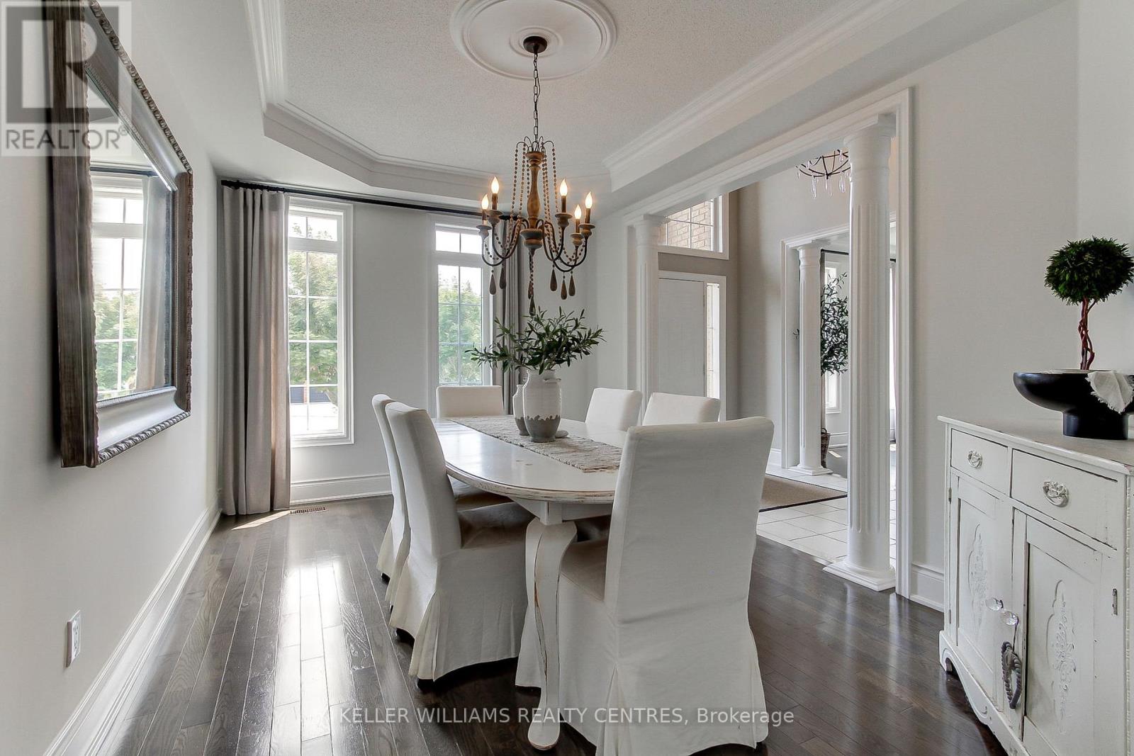 Photo 35 of 991 Ivsbridge Boulevard, Newmarket ON