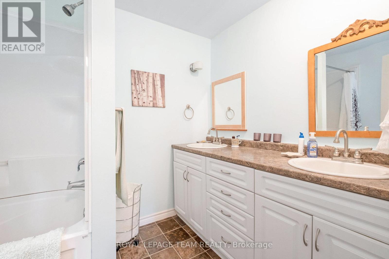 Photo 18 of 18 O 9 Road, Rideau Lakes ON