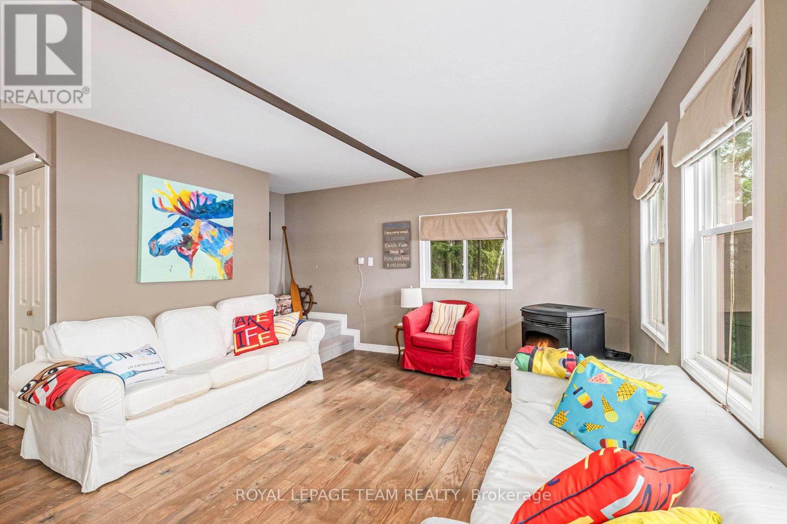 Photo 9 of 18 O 9 Road, Rideau Lakes ON