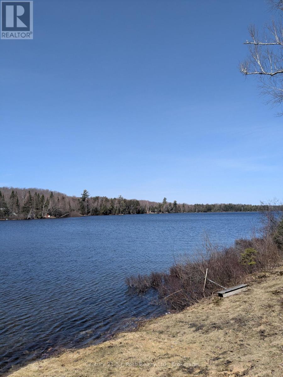 Photo 34 of 16 Machar Point, South River ON
