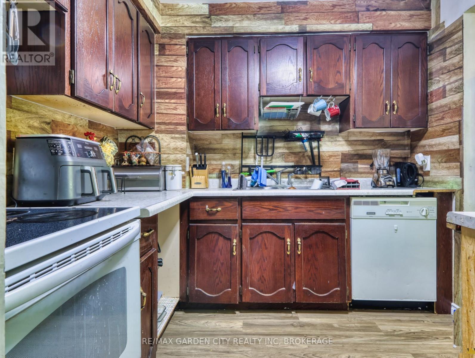 Photo 14 of 40 286 Cushman Road, St Catharines ON