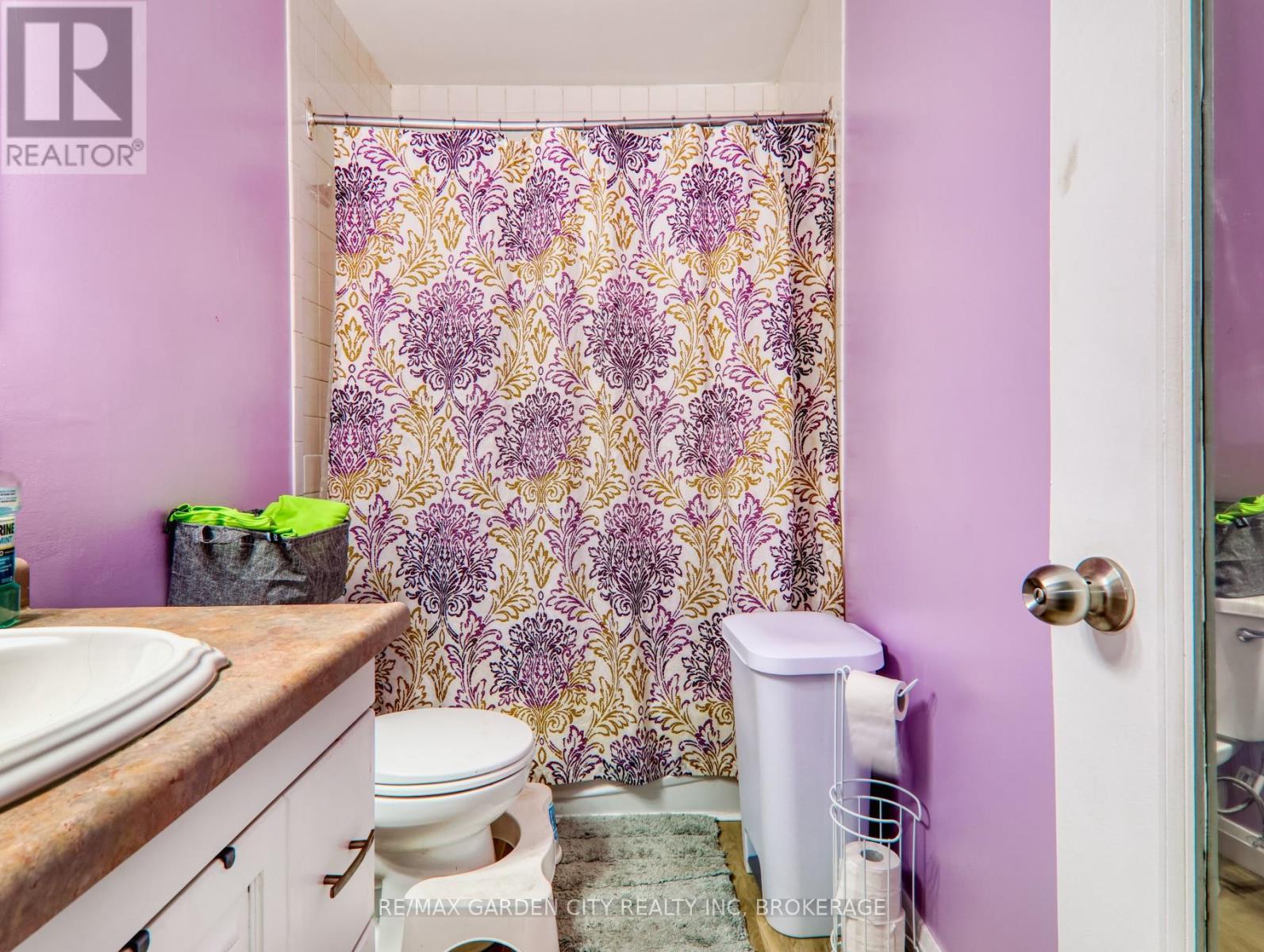 Photo 22 of 40 286 Cushman Road, St Catharines ON