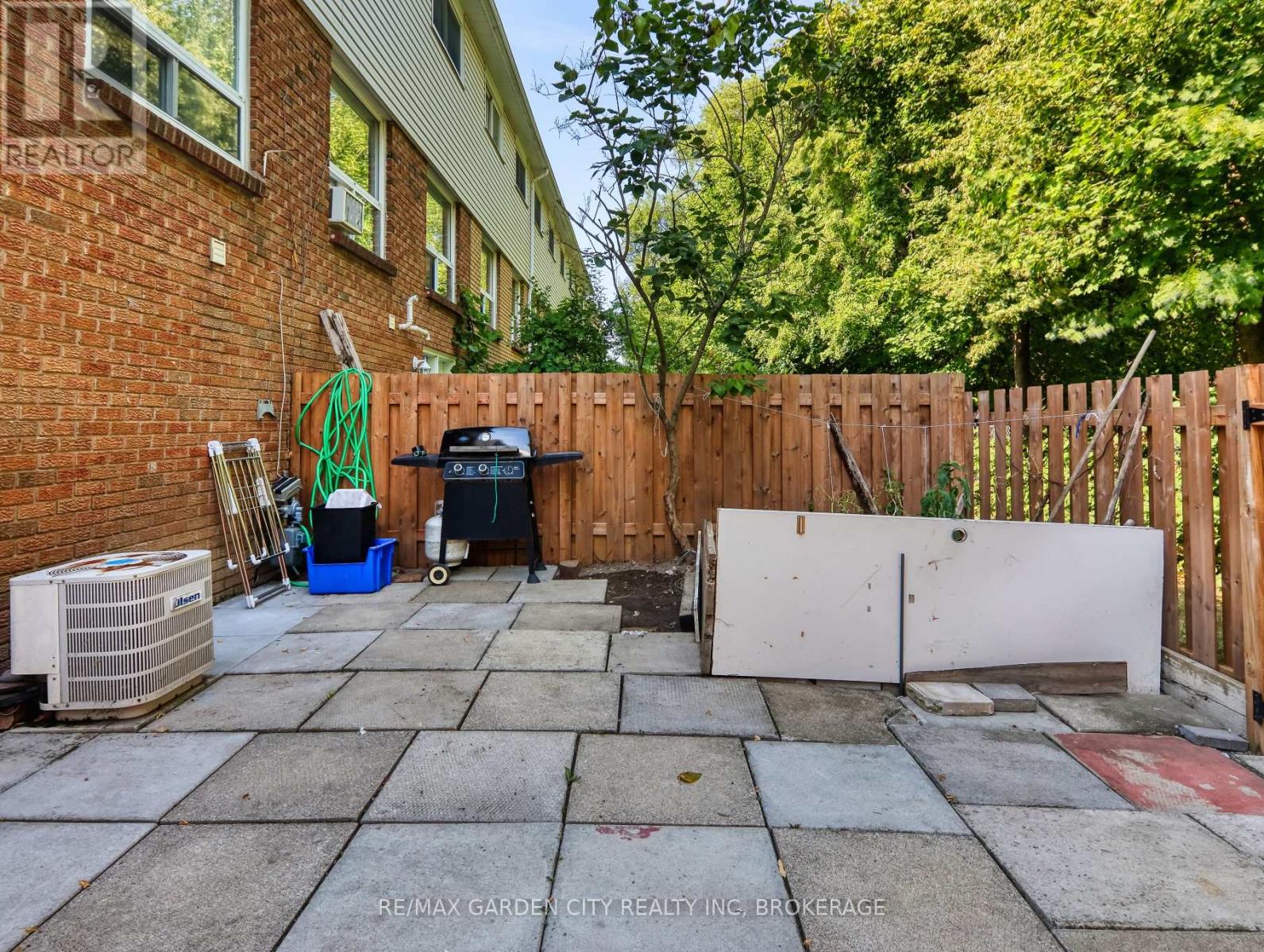 Photo 31 of 40 286 Cushman Road, St Catharines ON
