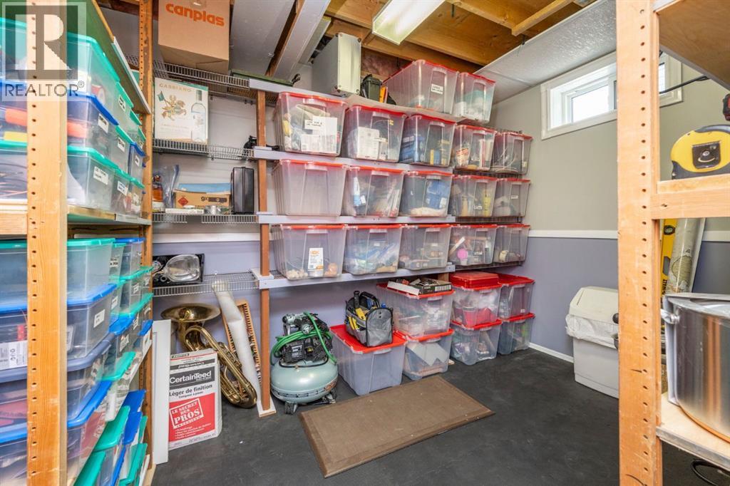 Single Family House for Sale in  Beddington Way NE Beddington Heights Calgary 