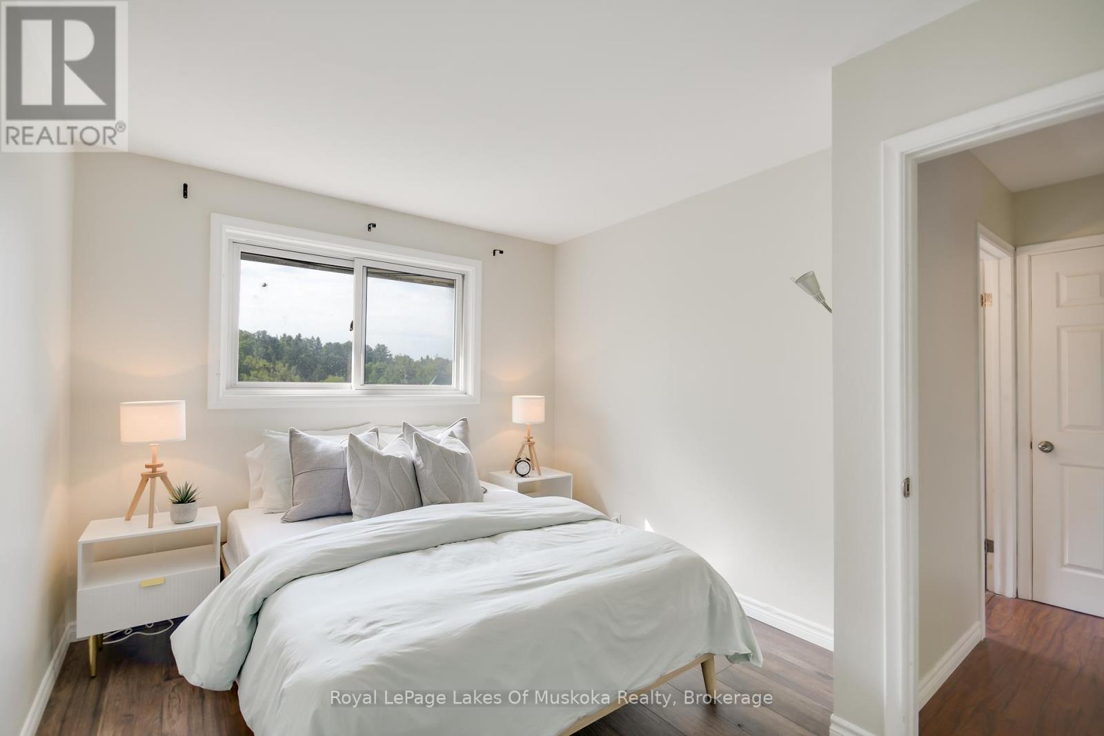 Photo 18 of 30 Taylor Road, Bracebridge ON