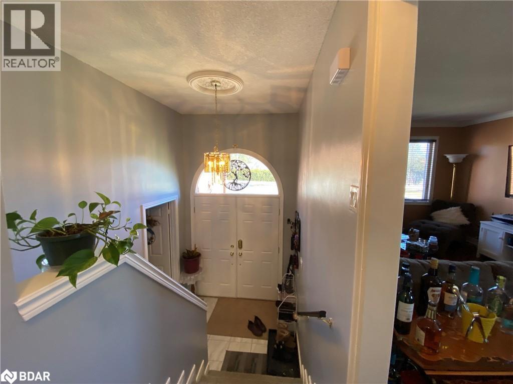 Photo 13 of 4 Campbell Avenue, Oromedonte ON