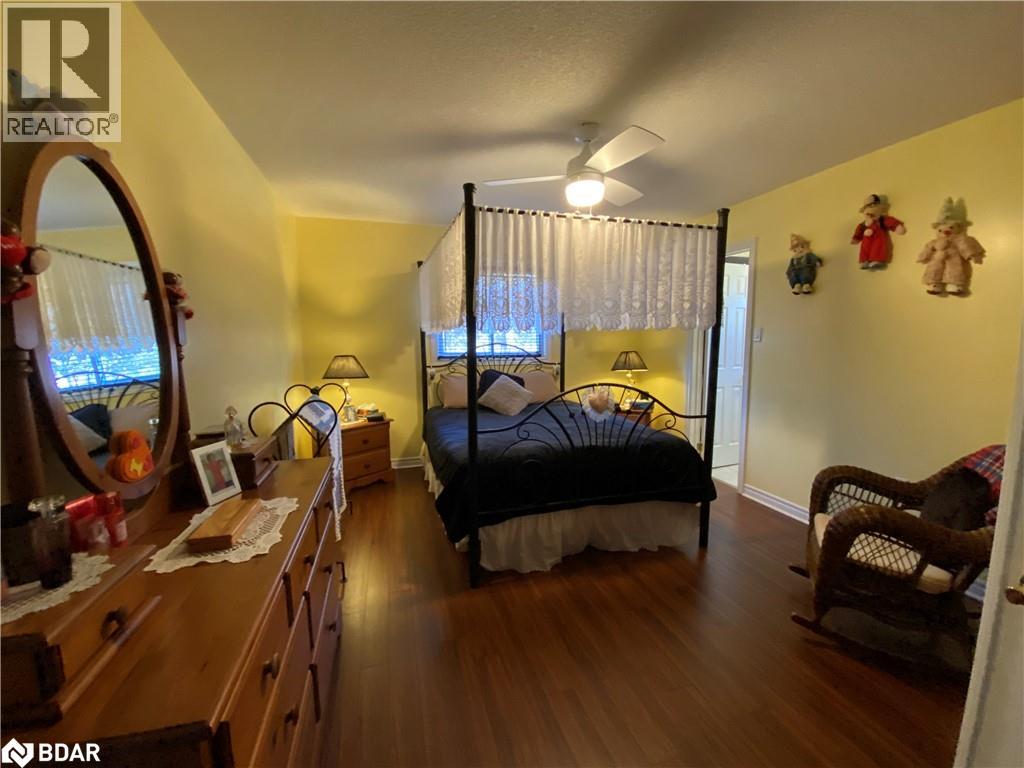 Photo 3 of 4 Campbell Avenue, Oromedonte ON