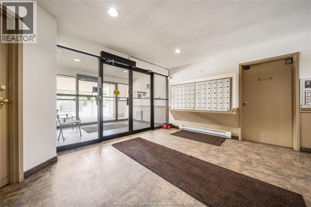 Photo 14 of 2922 Rivard Unit 206, Windsor ON