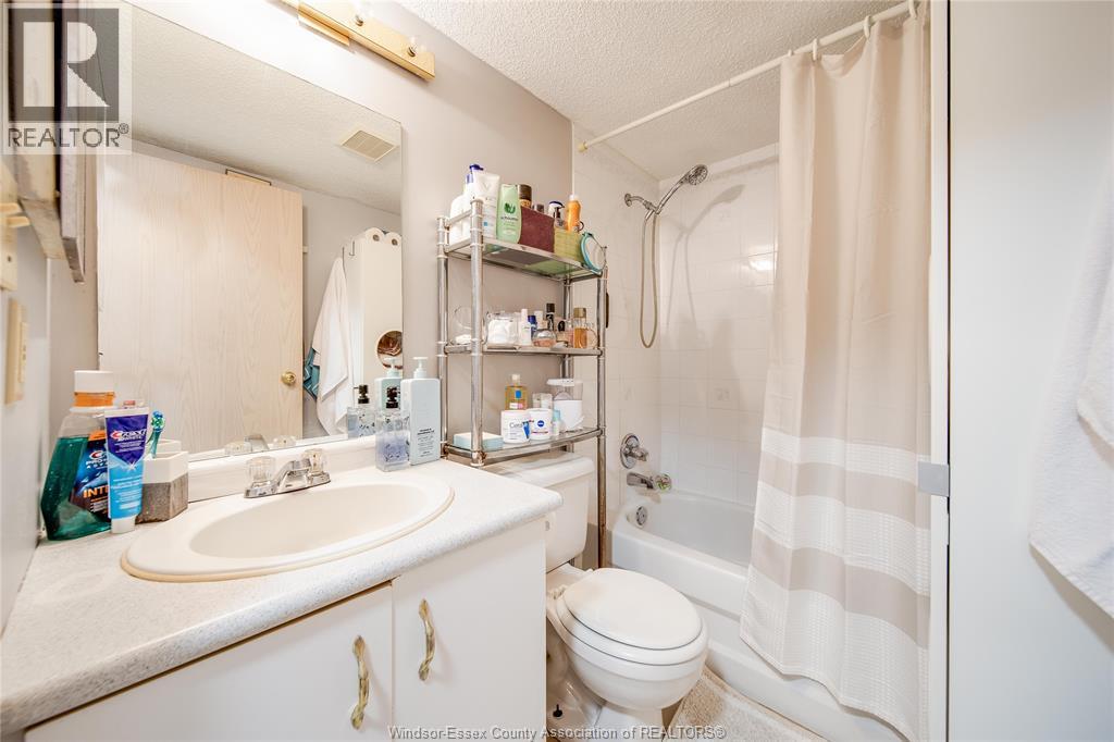 Photo 25 of 2922 Rivard Unit 206, Windsor ON
