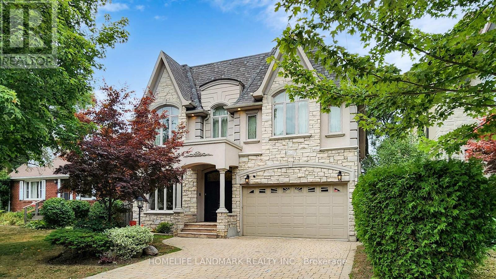 Photo 1 of 122 Norton Avenue, Toronto ON