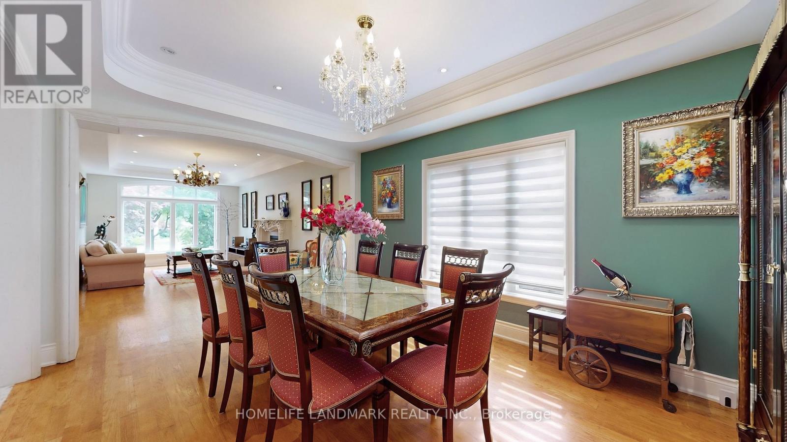 Photo 9 of 122 Norton Avenue, Toronto ON