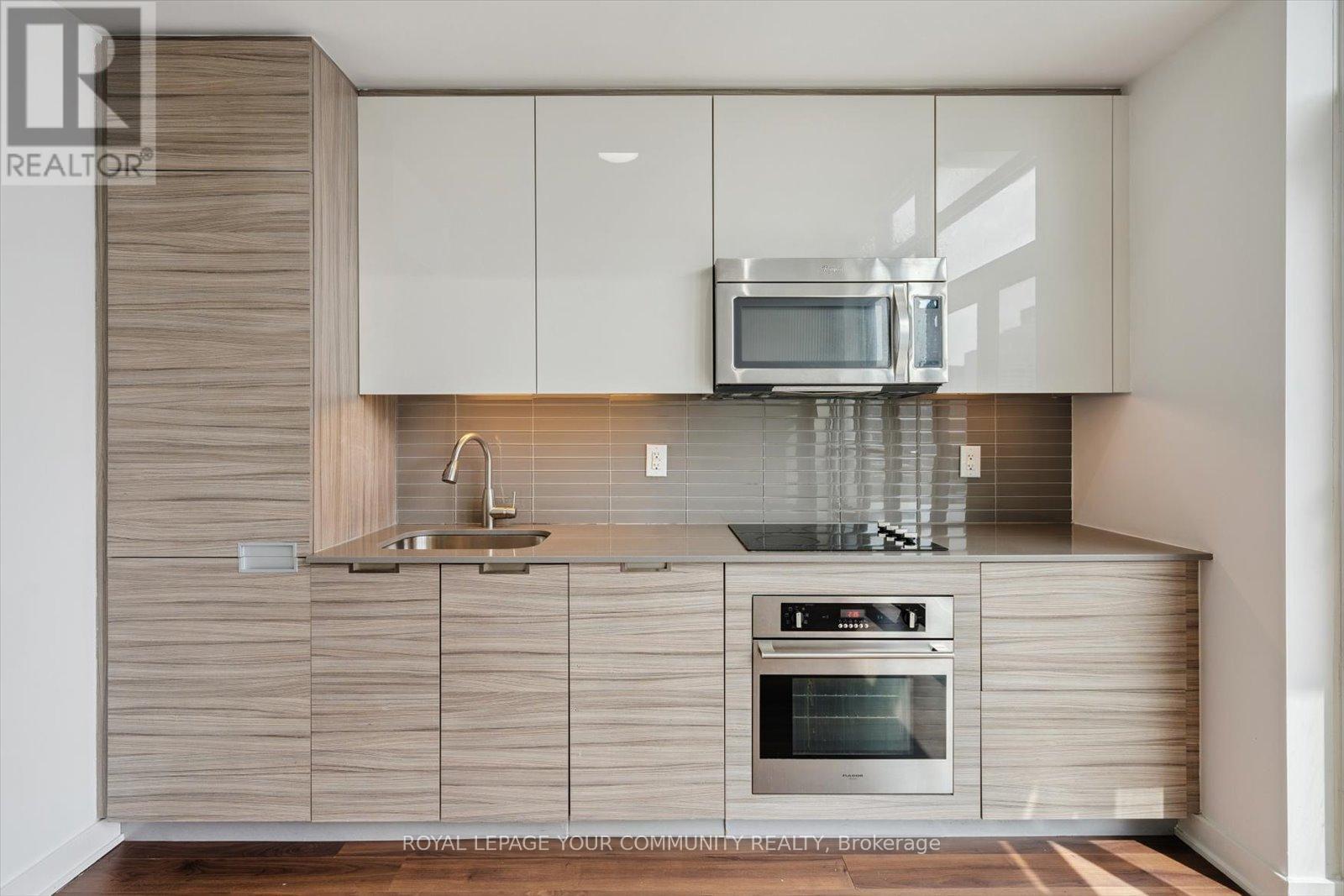 Photo 13 of 1902 210 Simcoe Street, Toronto ON