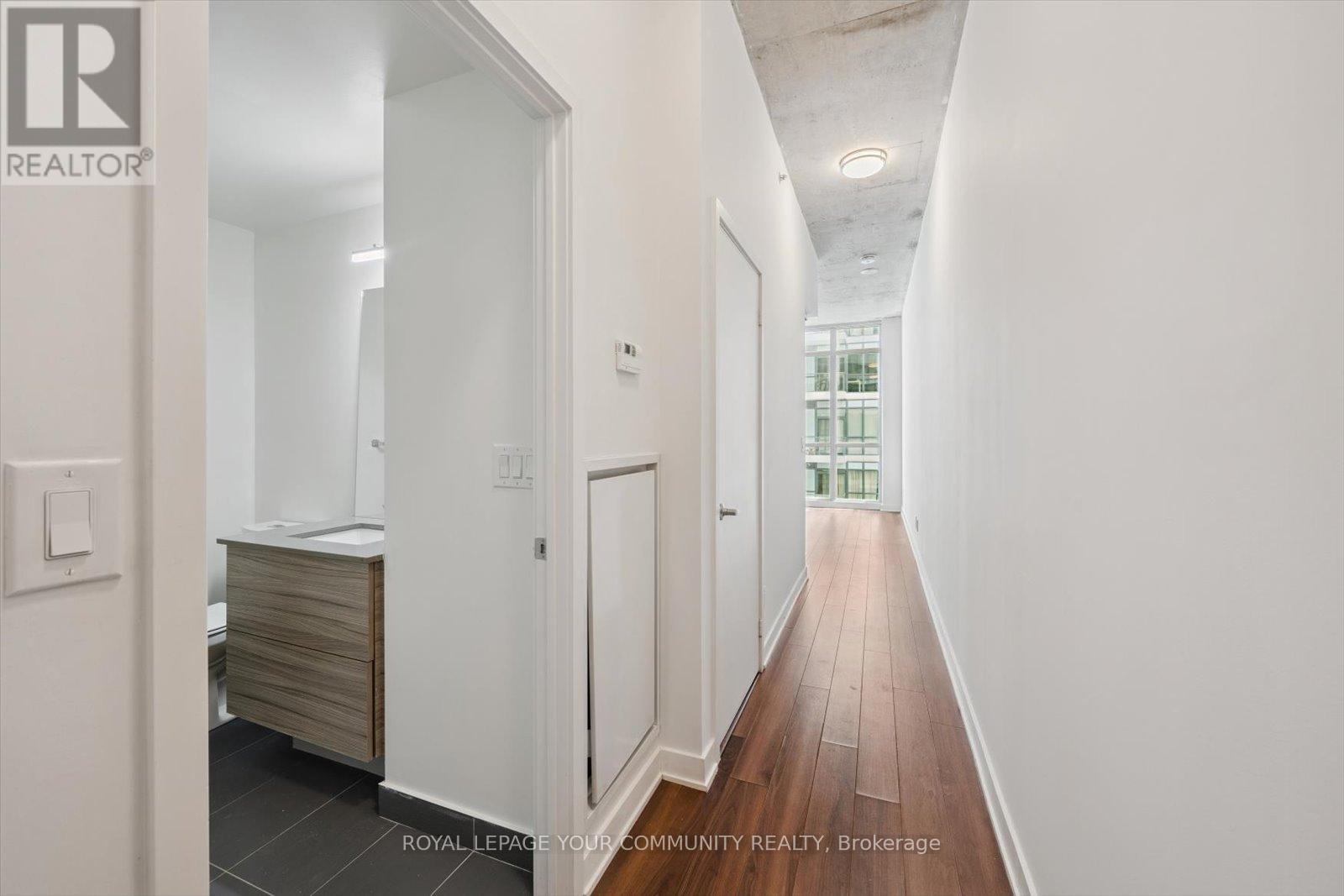 Photo 6 of 1902 210 Simcoe Street, Toronto ON