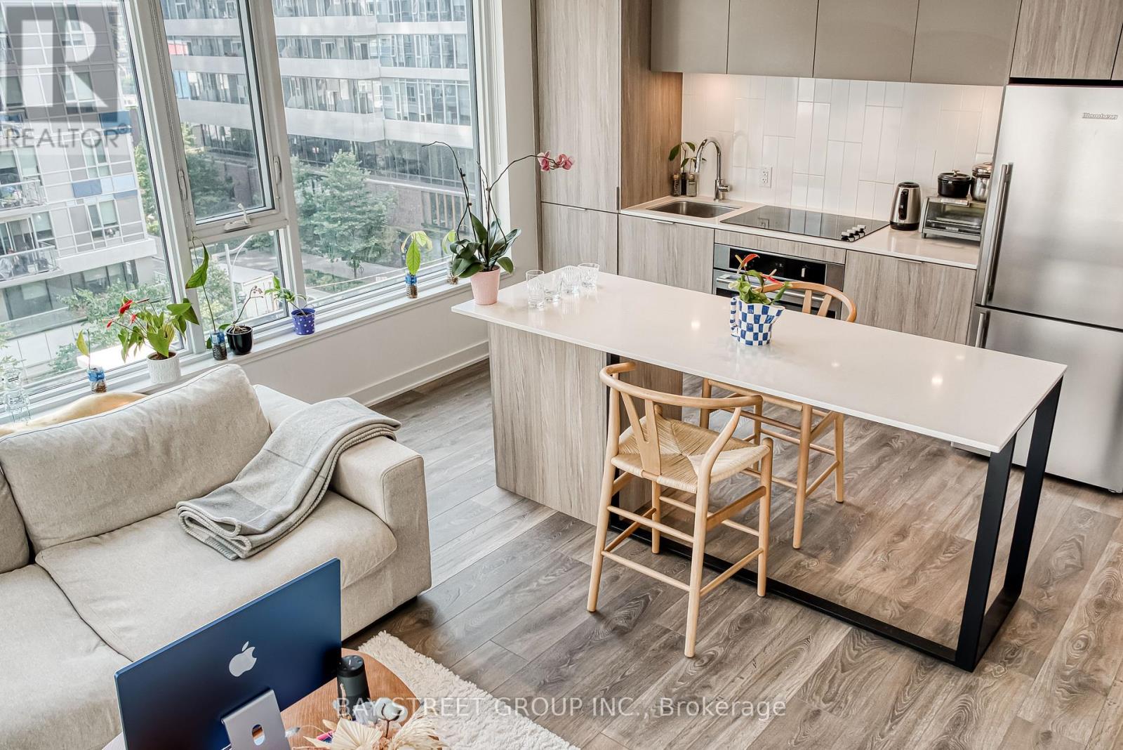 Photo 34 of 513 35 Tubman Street, Toronto ON