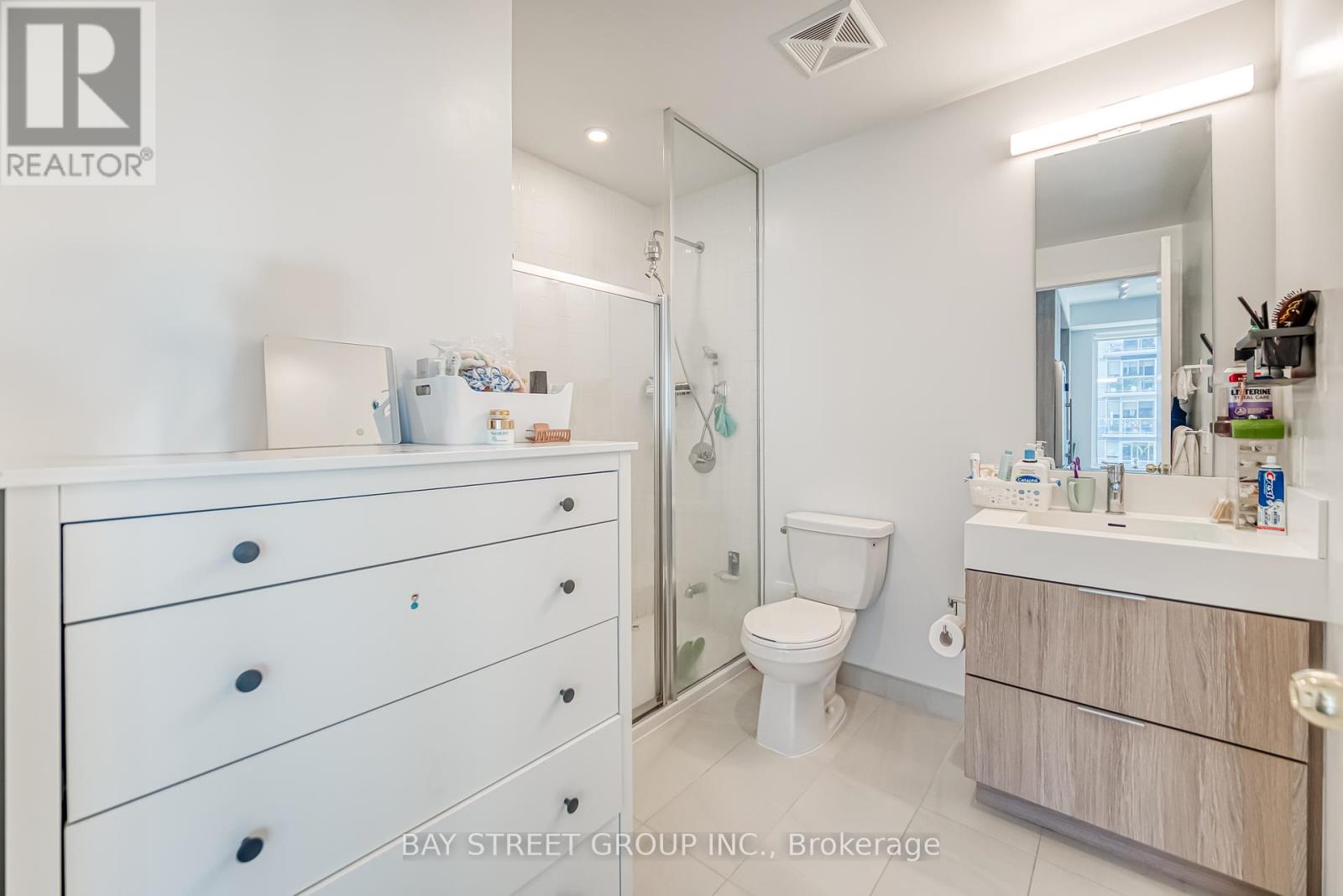 Photo 3 of 513 35 Tubman Street, Toronto ON