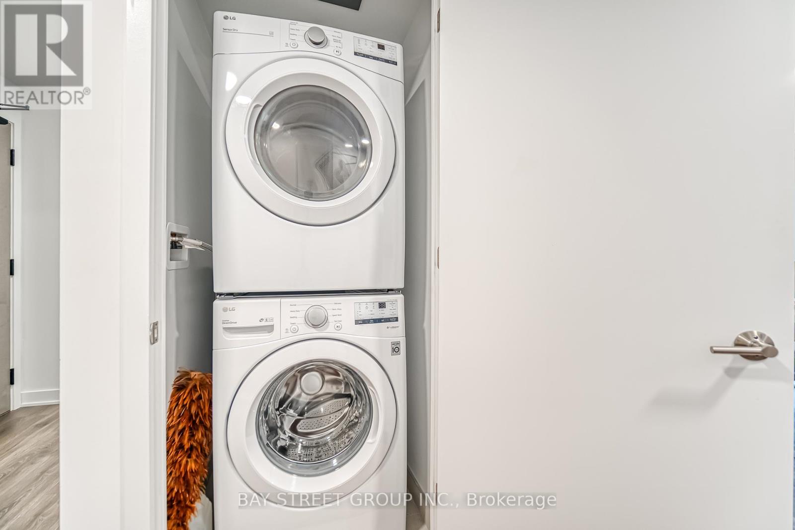 Photo 24 of 513 35 Tubman Street, Toronto ON