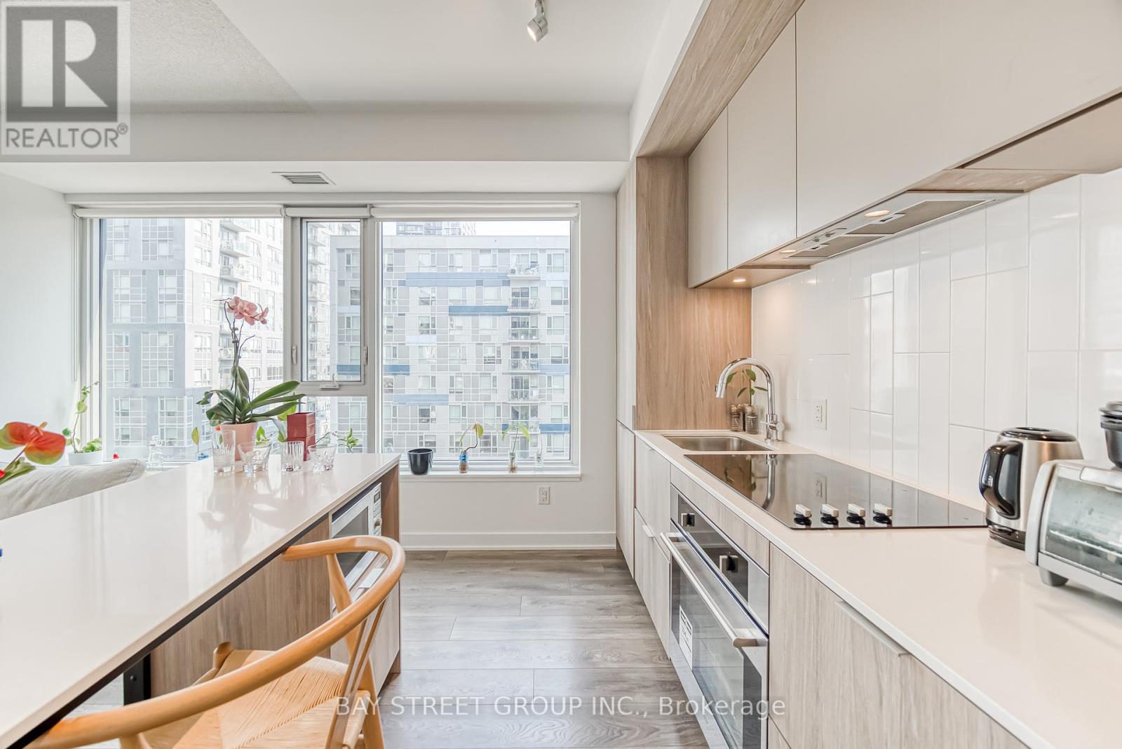 Photo 6 of 513 35 Tubman Street, Toronto ON