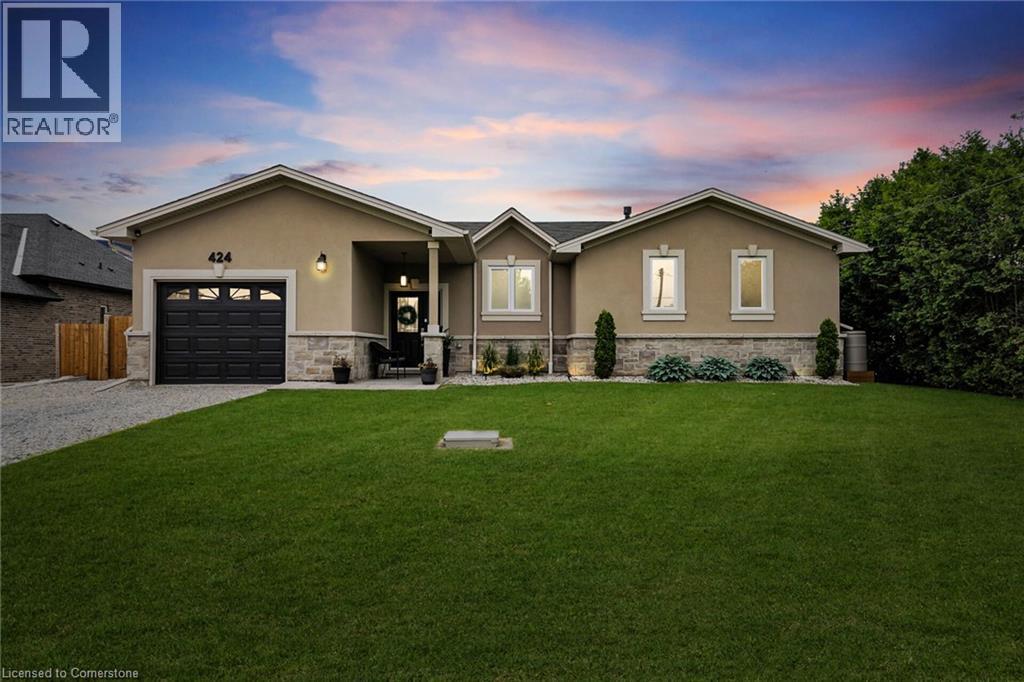 Photo 42 of 424 Second Road E, Stoney Creek ON