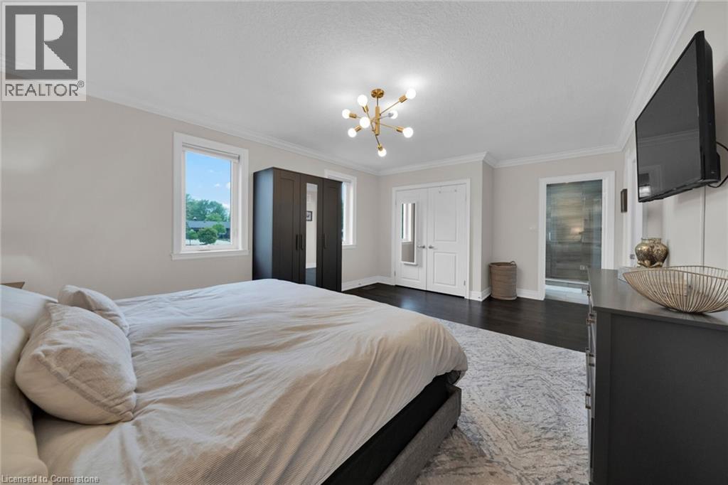 Photo 20 of 424 Second Road E, Stoney Creek ON