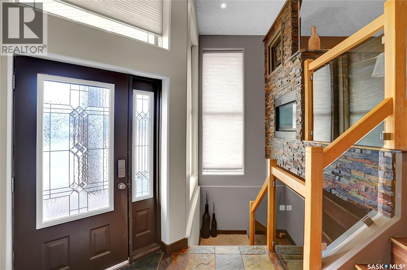 Single Family House Bi-level for Sale in  Jameson CRESCENT Regina 