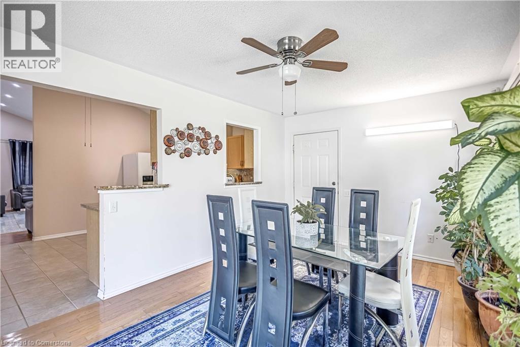 Photo 16 of 375 Silverbirch Boulevard, Hamilton ON