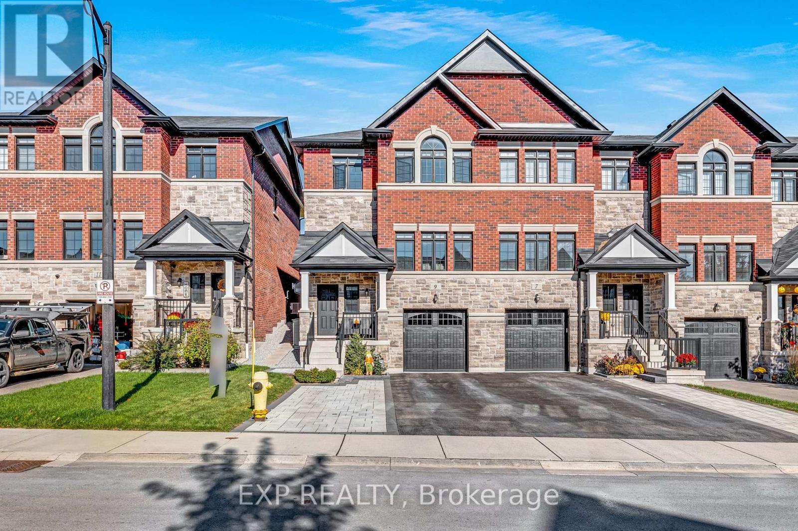 Photo 1 of 9 Gord Matthews Way, Uxbridge ON