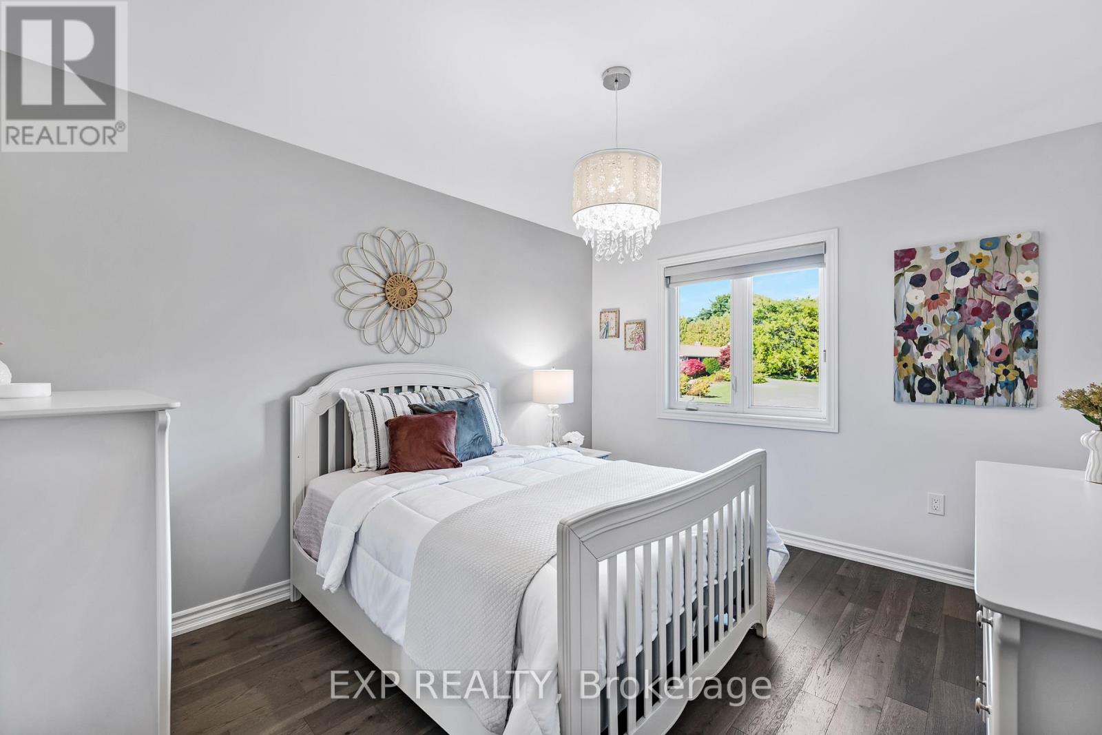 Photo 28 of 9 Gord Matthews Way, Uxbridge ON