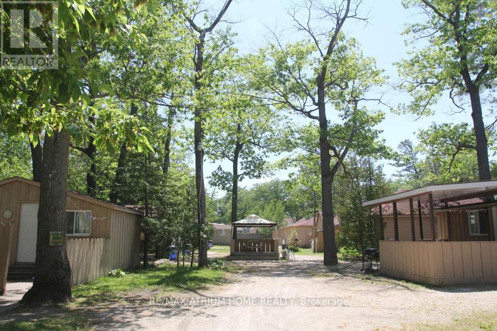 Photo 7 of 88 Main Street, Wasaga Beach ON