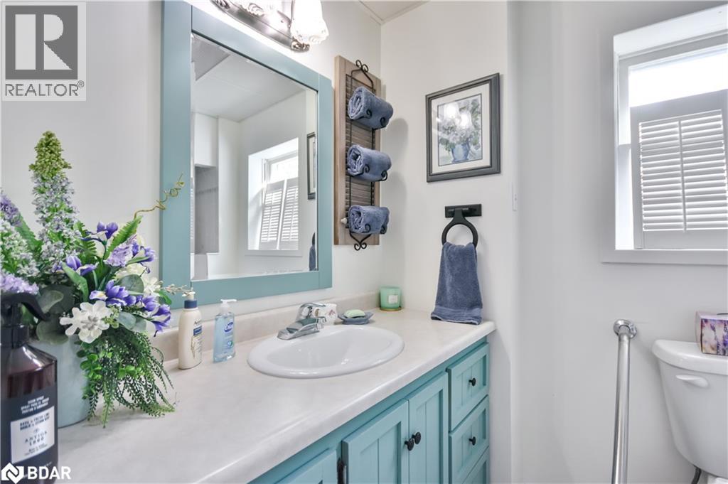 Photo 22 of 80 Parkside Drive, Barrie ON