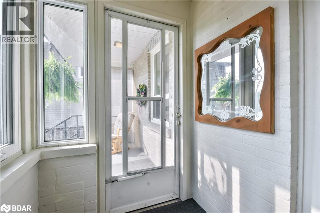 Photo 6 of 80 Parkside Drive, Barrie ON