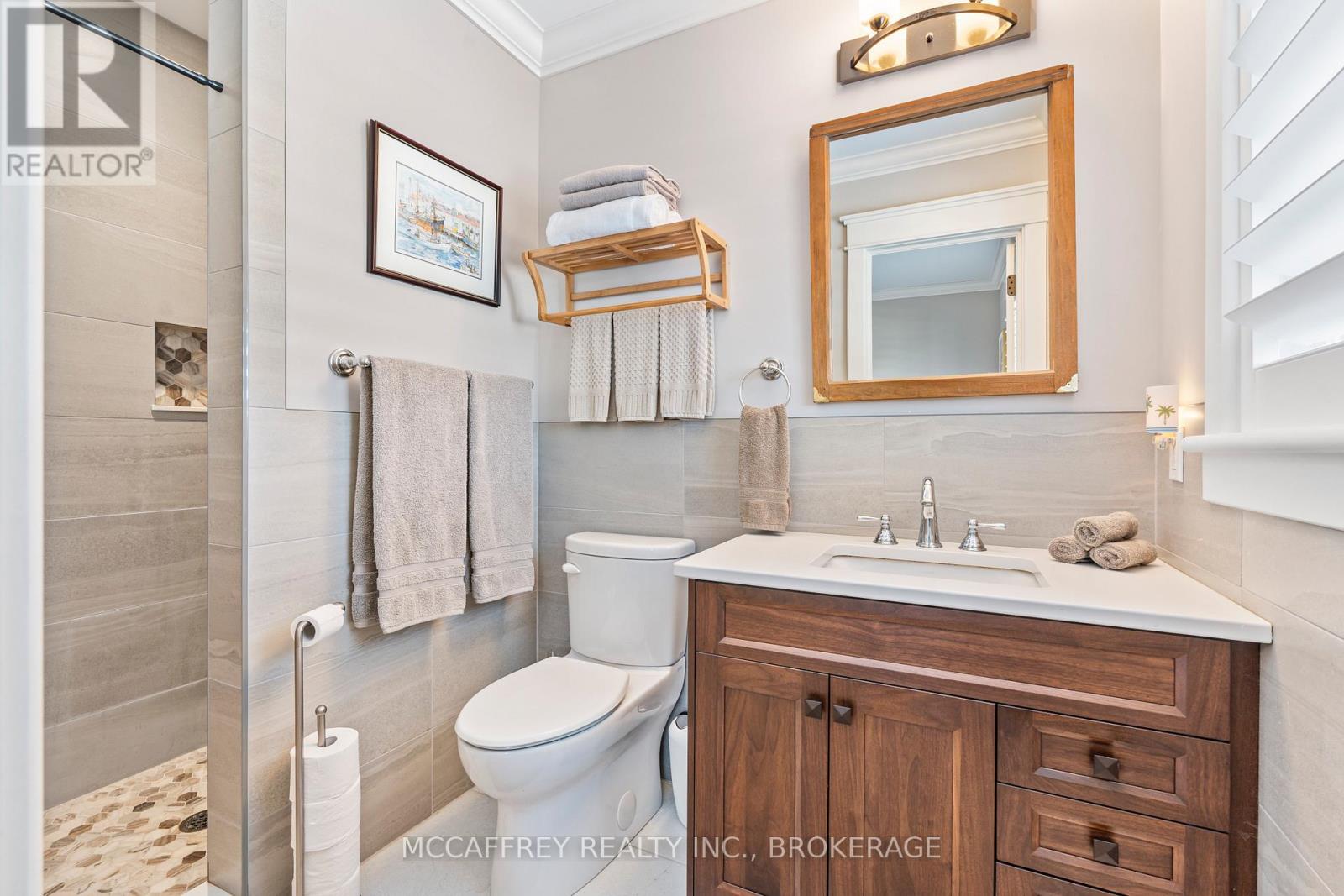 Photo 40 of 4640 County Rd 9, Greater Napanee ON