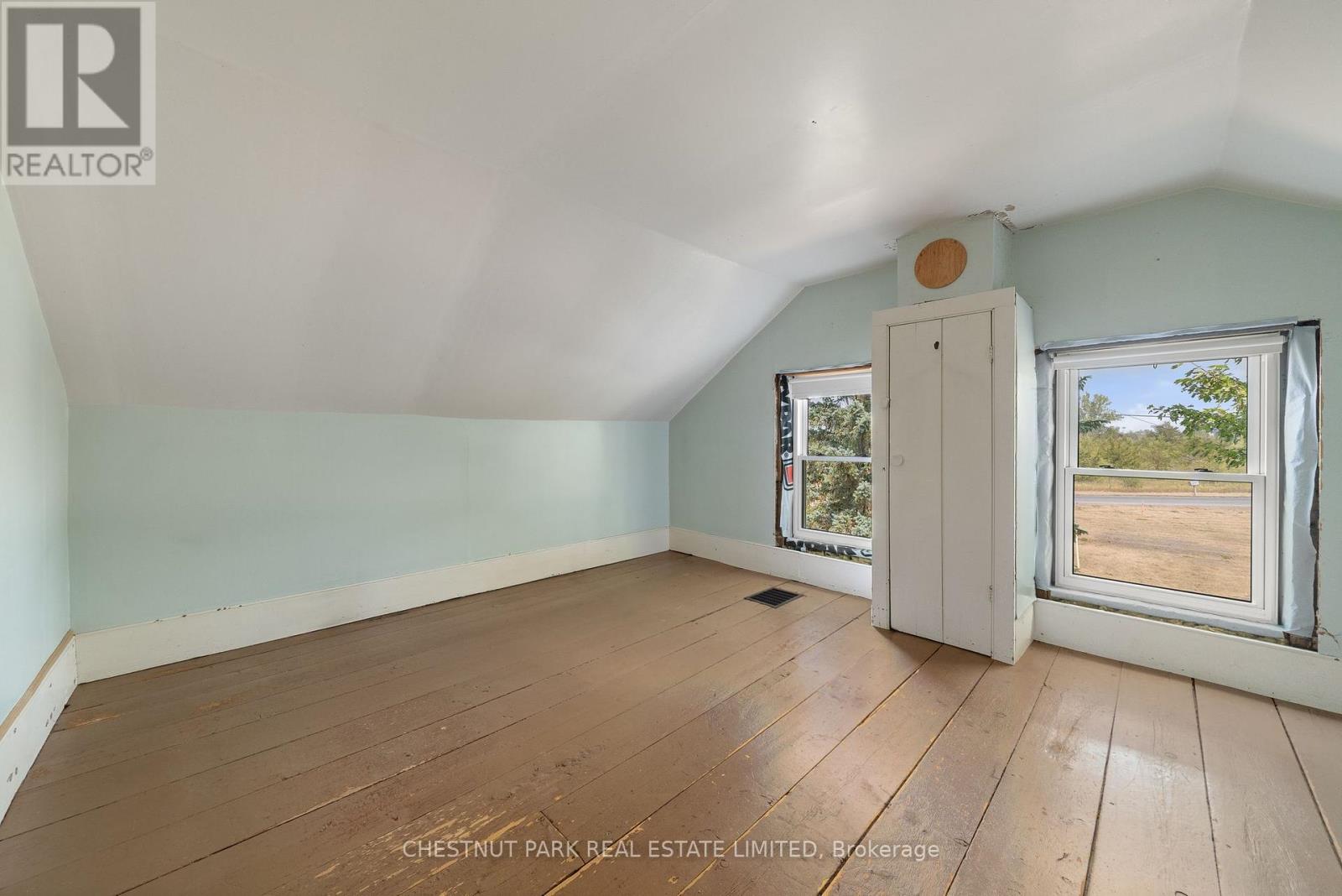 Photo 24 of 403 Closson Road, Prince Edward County ON