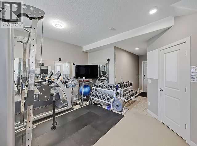 Single Family House for Sale in   Avenue NE Winston Heights/Mountview Calgary 