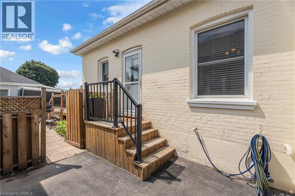 Photo 20 of 17 Blossie Street, Brantford ON