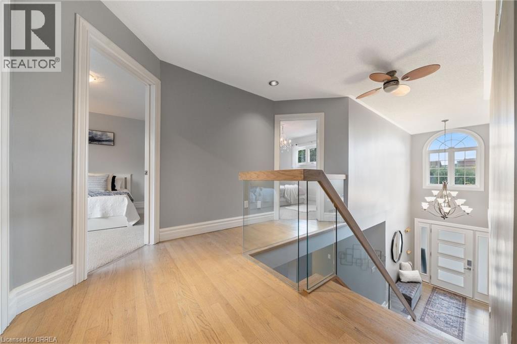 Photo 6 of 110 Fieldway Drive, Hamilton ON