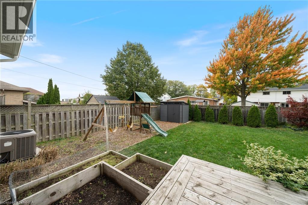Photo 43 of 110 Fieldway Drive, Hamilton ON