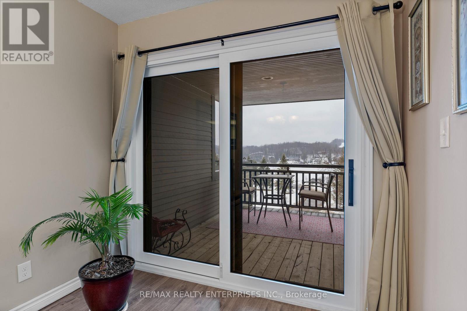 Photo 25 of 8 811 Grandview Hilltop Drive, Huntsville ON