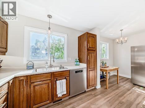 Single Family House 4 Level for Sale in   Silver Springs Road NW Silver Springs Calgary 