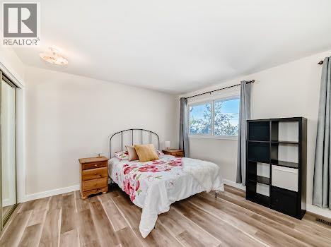 Single Family House 4 Level for Sale in   Silver Springs Road NW Silver Springs Calgary 