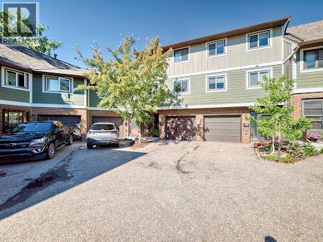 Single Family House 4 Level for Sale in   Silver Springs Road NW Silver Springs Calgary 