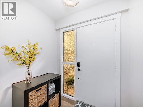 Single Family House 4 Level for Sale in   Silver Springs Road NW Silver Springs Calgary 