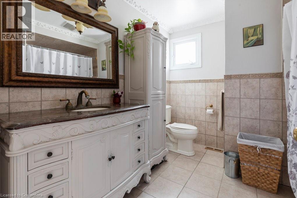 Photo 12 of 739 Hager Avenue, Burlington ON