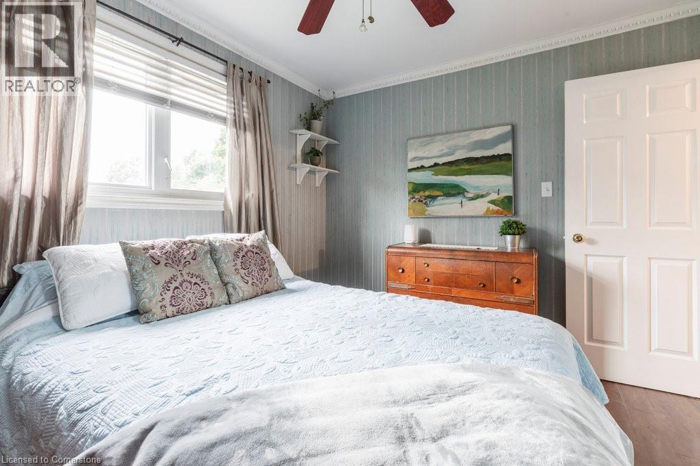 Photo 18 of 739 Hager Avenue, Burlington ON