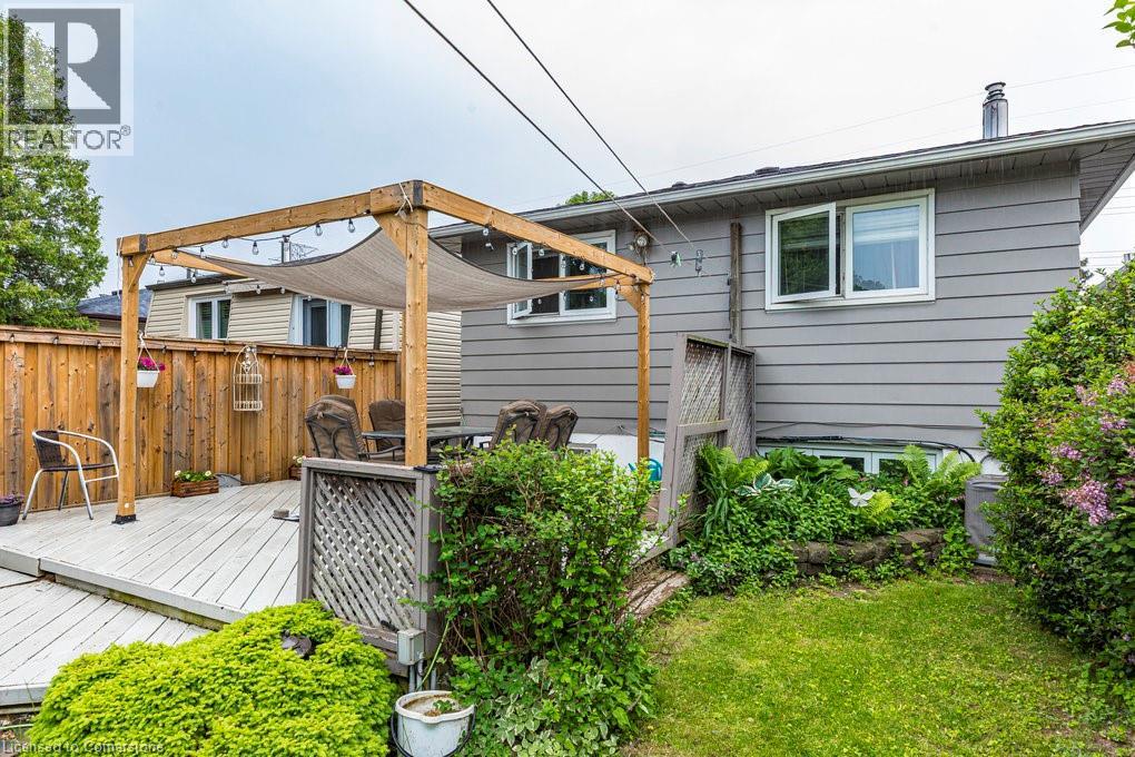 Photo 10 of 739 Hager Avenue, Burlington ON