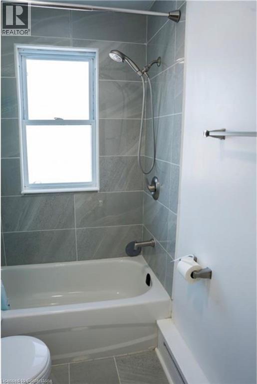 Photo 13 of 250 Highland Road W, Stoney Creek ON