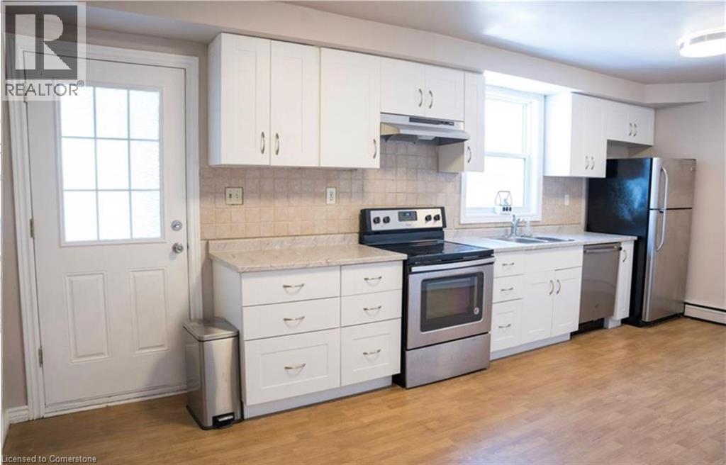 Photo 22 of 250 Highland Road W, Stoney Creek ON