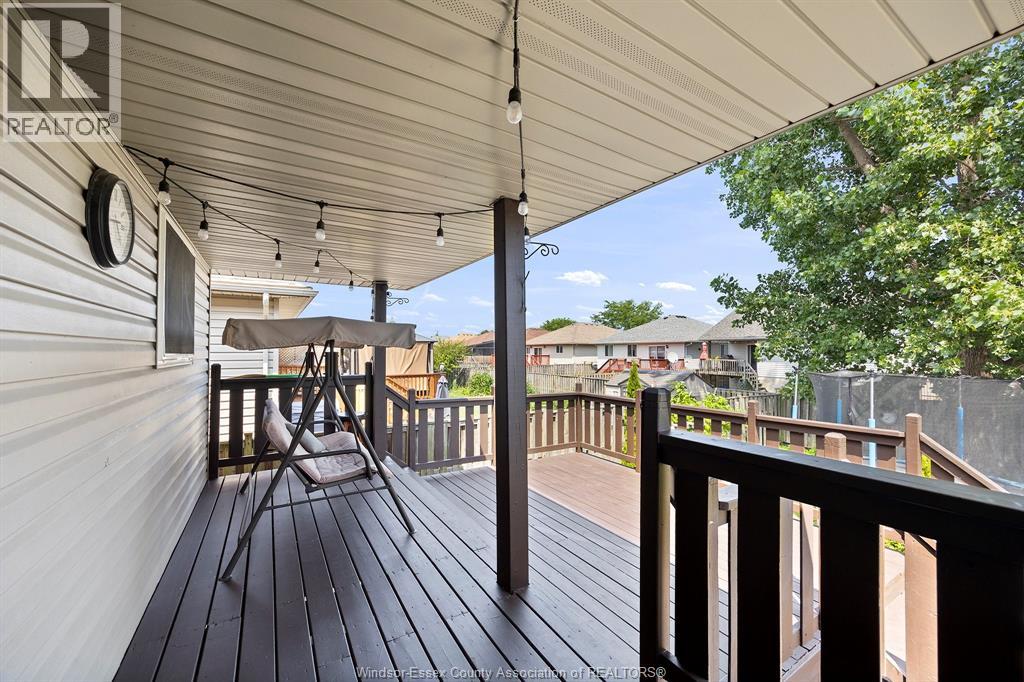 Photo 25 of 2476 Norcrest Avenue, Windsor ON