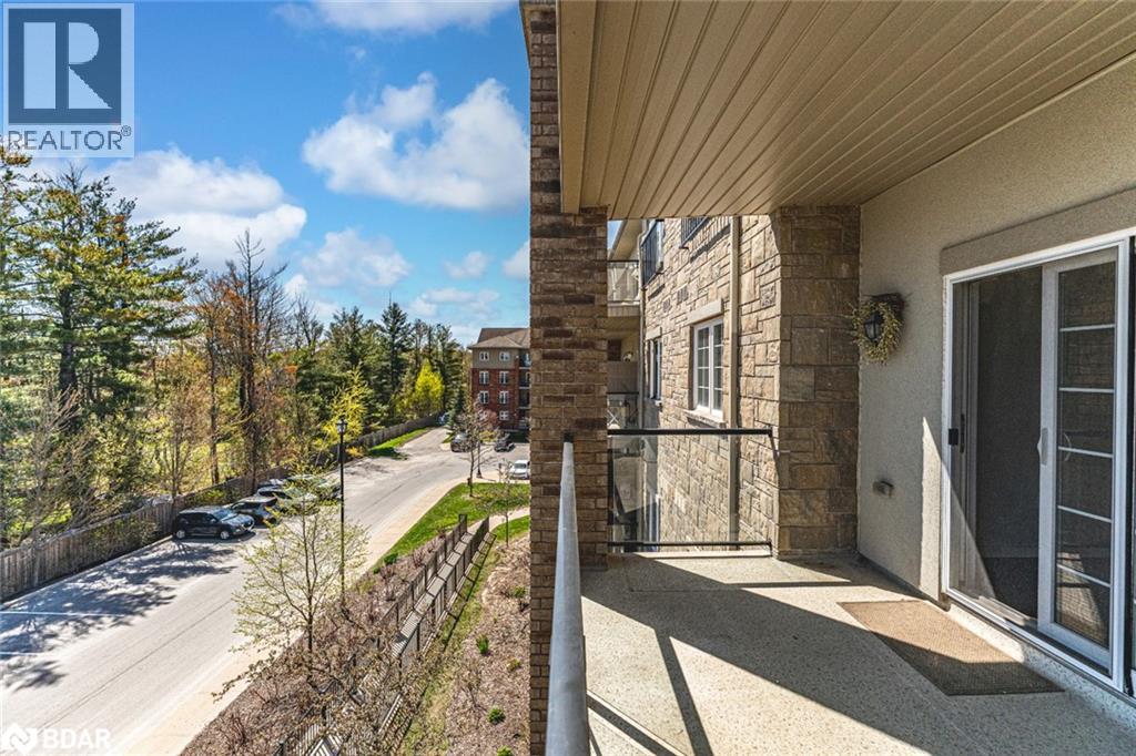 Photo 12 of 45 Ferndale Drive S Unit 305, Barrie ON
