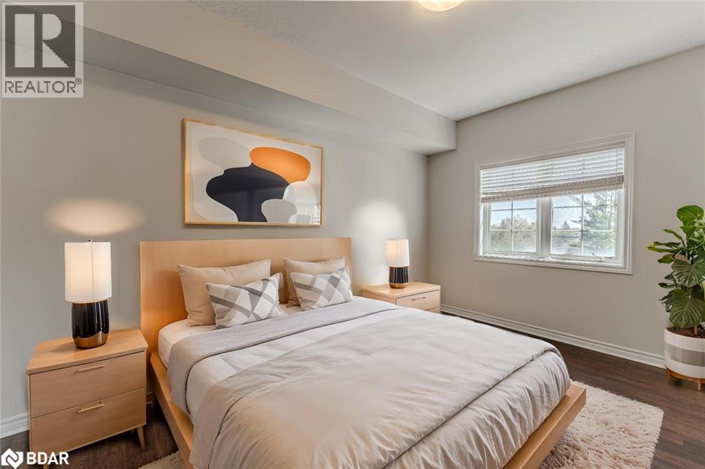 Photo 4 of 45 Ferndale Drive S Unit 305, Barrie ON