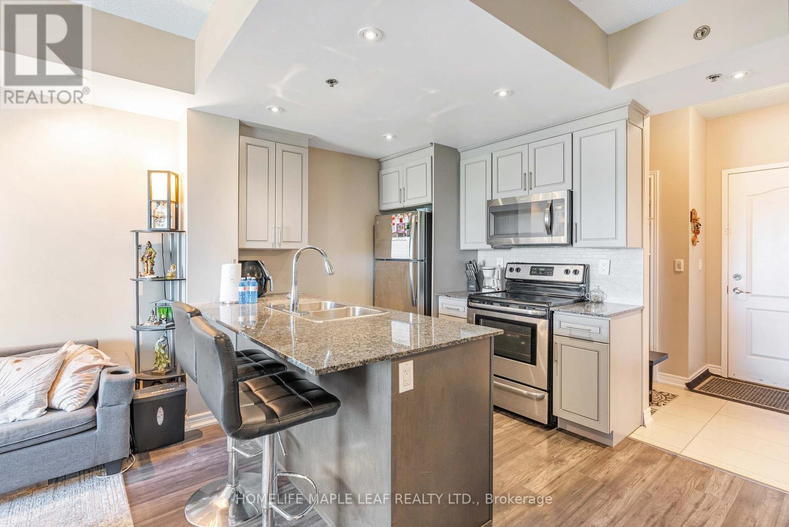 Photo 21 of 307 1421 Costigan Road, Milton ON